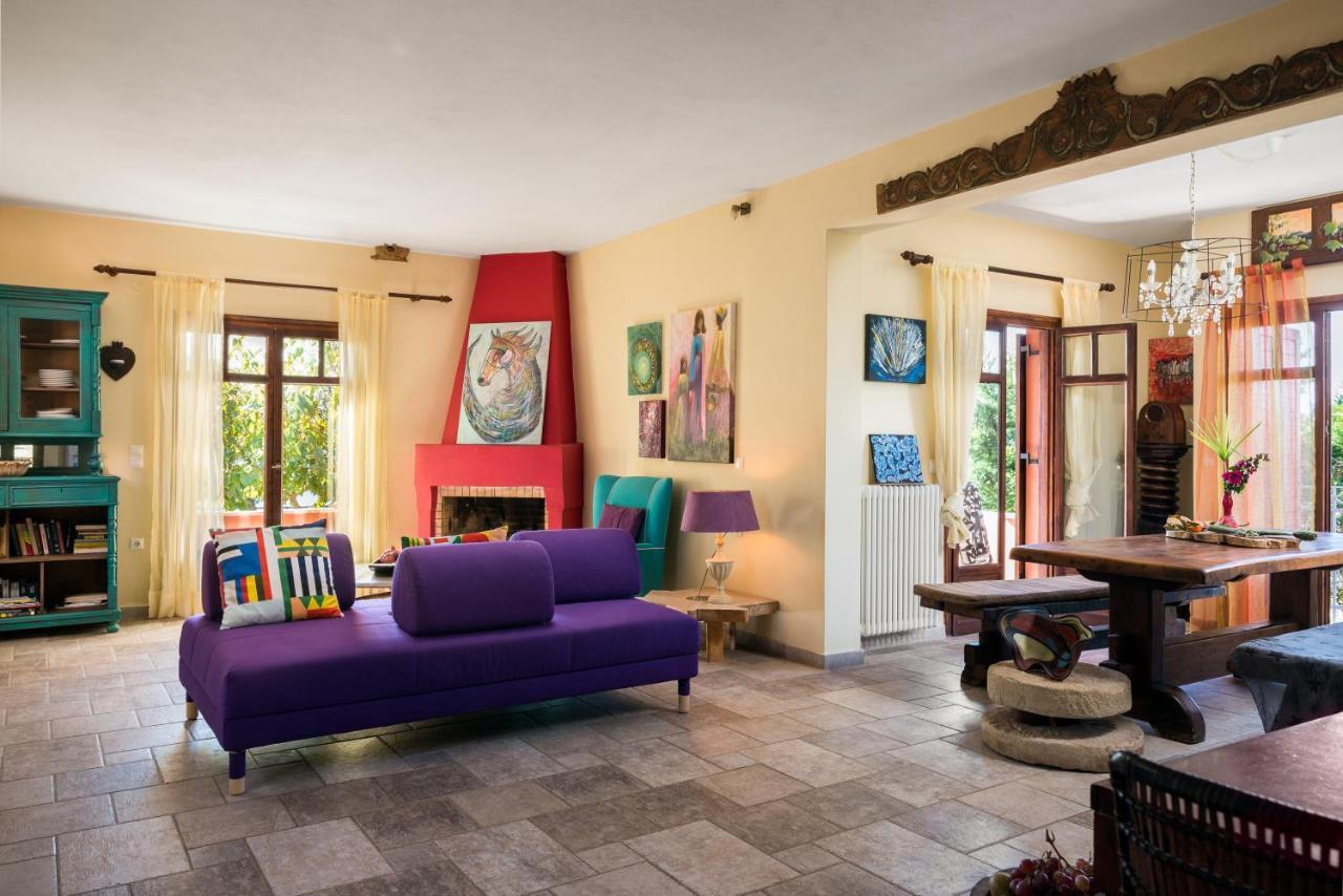 Beachfront Villa Meliti Ágios Matthaíos 외부 사진